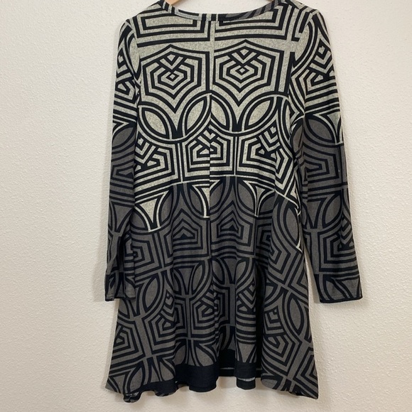 Papillon A-line Flowy Knit Sweater dress w/ allover Boho Tribal pattern size XL - Picture 2 of 9